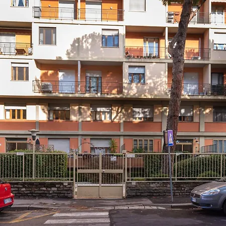 A Casa Di Sara 3 Apartament *